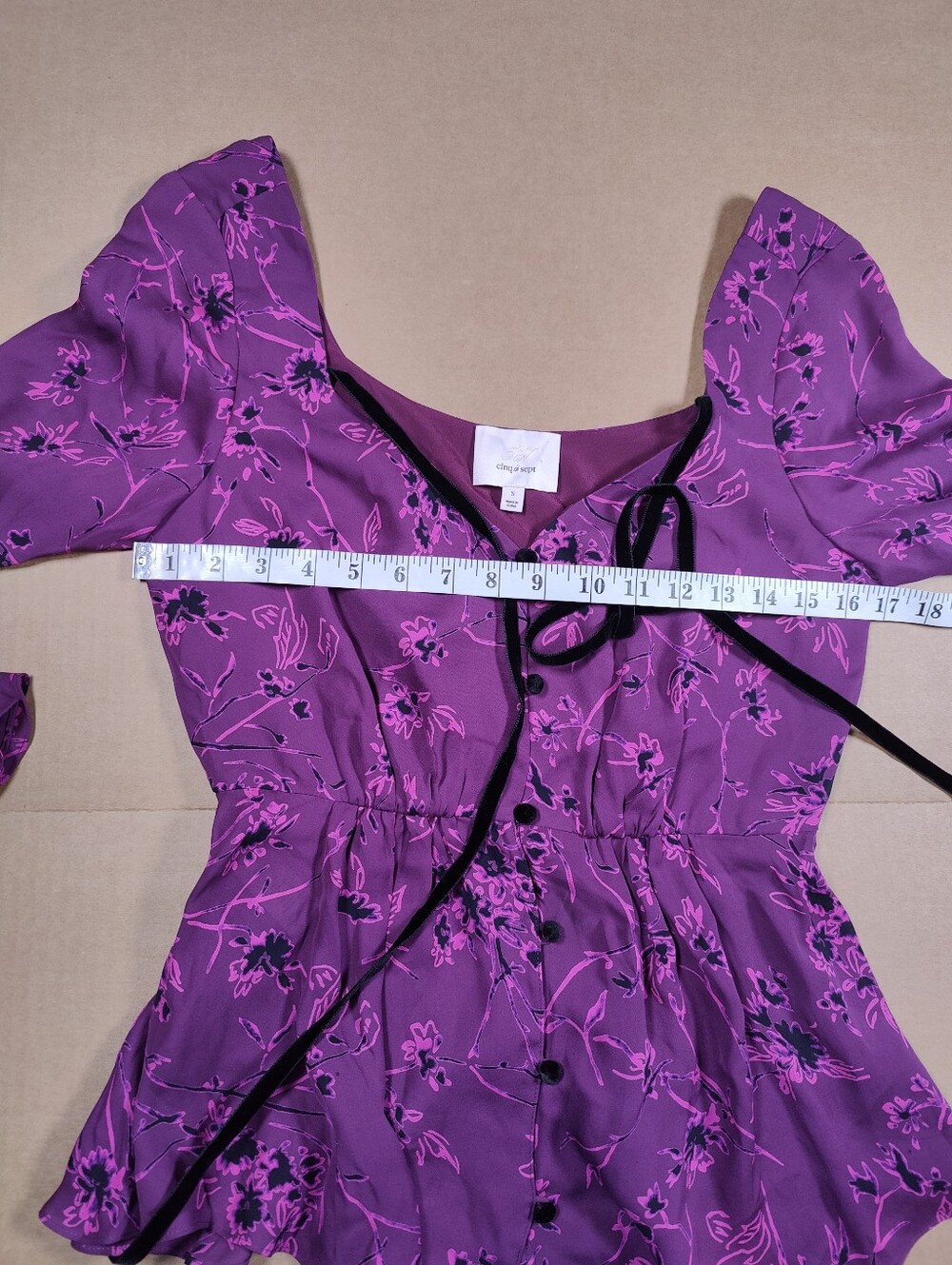 Cinq A Sept Mable Purple Floral 100% Silk Bell Sleeve Blouse Black Ties Size S - Picture 6 of 8
